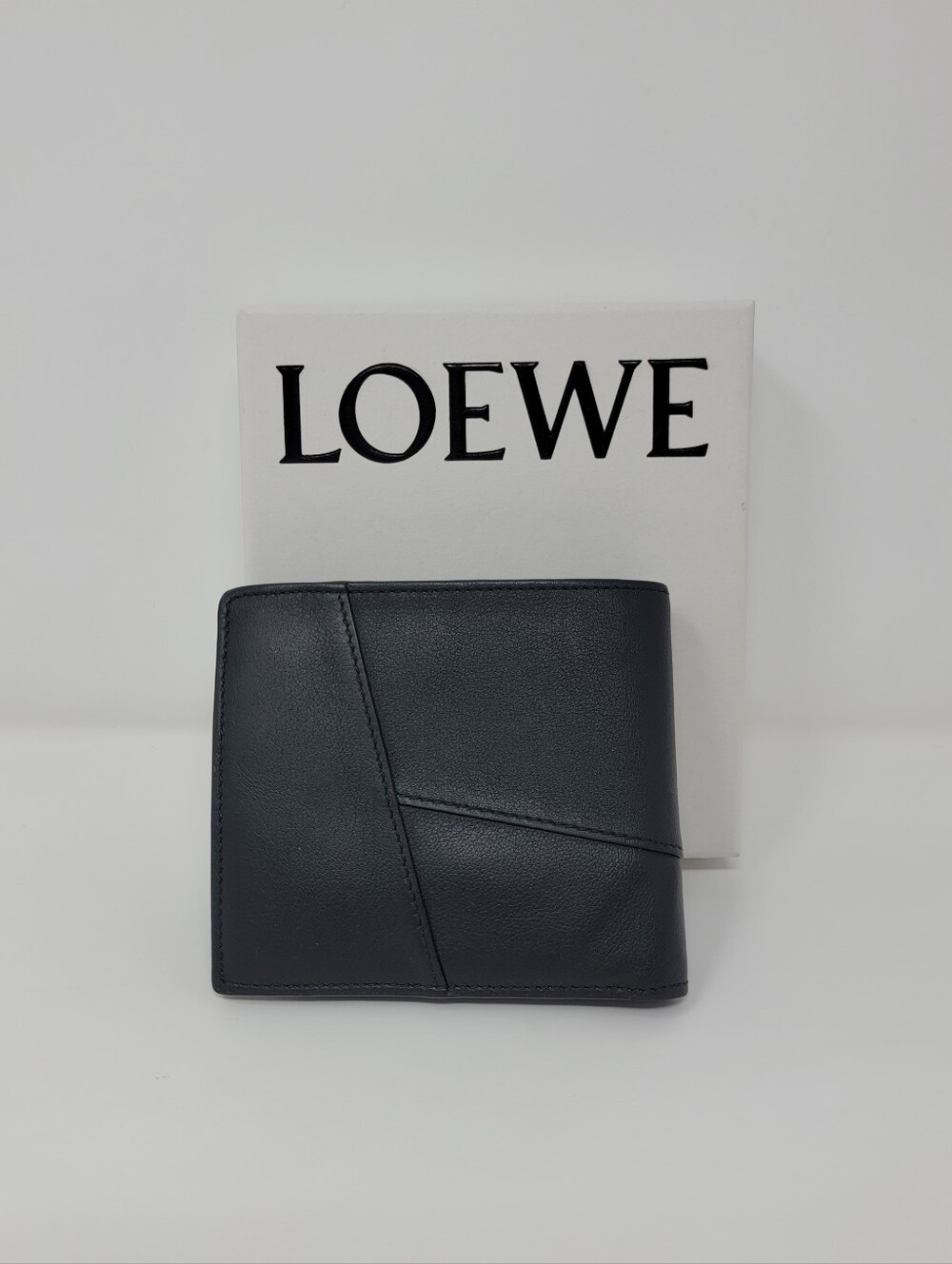 LOEWE Puzzle Mens Bifold Wallet - Picture 10 of 10